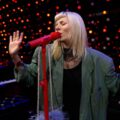 AURORA、シアトルのラジオ局 KEXP に出演したスタジオライブ映像が公開！